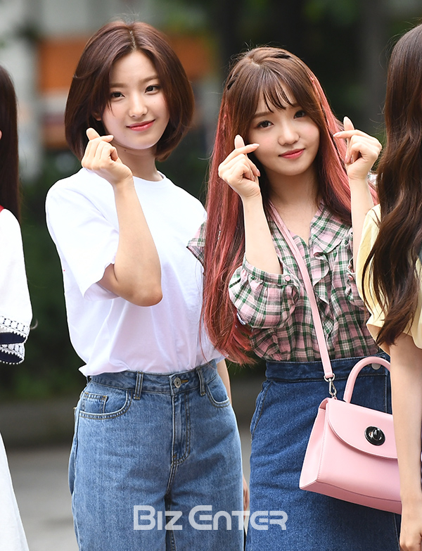 ▲프로미스나인 이새롬, 노지선(사진=고아라 기자 iknow@)