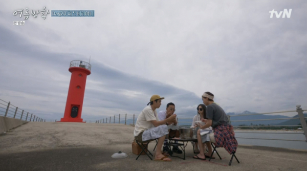 ▲비리야니 치킨(사진=tvN '여름방학' 방송화면 캡처)