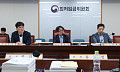브레이크 없는 최저임금…2020년대에도 28.1% 더 올랐다.