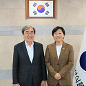 송미령 농식품부 장관, 신임 식품산업협회장 만나 “물가안정·K-푸드 도약 협력”