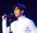 [BZ포토] 브로맨스 이찬동, 훈훈한 외모