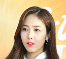 [BZ포토] 여자친구 신비, 키스를 부르는 체리빛 입술