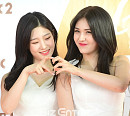 [BZ포토] 아이오아이 정채연-전소미, 함께 만드는 하트~