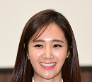 [BZ포토] 유리, 국선변호사로 변신