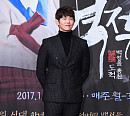 [BZ포토] 윤균상, 모두가 놀란 실물 비율