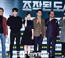 [BZ포토] 영화 '조작된 도시' 대박 기원