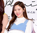 [BZ포토] 오마이걸 효정, 동장군 마음 녹이는 미소