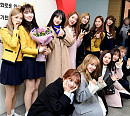 [BZ포토] 은서 졸업식 참석한 훈훈한 우주소녀
