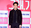 [BZ포토] 이정재, 올블랙에도 눈부셔
