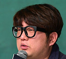 [BZ포토] 인사말 전하는 '고등래퍼' 황성호 PD