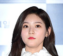 [BZ포토] 김새론, 눈에 띄는 하얀 나비 배지