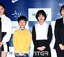 [BZ포토] 포즈 취하는 '눈길' 김새론-장대웅-김향기-감독 이나정