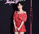 [BZ포토] 가인, 초미니 아래 우윳빛 각선미