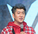 [BZ포토] VAV 지원사격 나선 프로듀서 라이언전