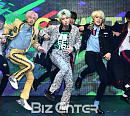 [BZ포토] VAV, 단체 점프!