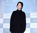 [BZ포토] 고아라, 수수한 올블랙 시사회 패션