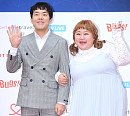[BZ포토] 김민기-홍윤화, 미소가 닮은 커플