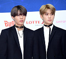 [BZ포토] NCT 127 유타-재현, 섹시한 초커 미남들