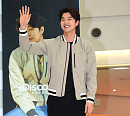 [BZ포토] 공유 등장에 영등포가 떠들썩!