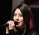 [BZ포토] 브레이브걸스 유나, '걸크러쉬 맡고 있어요~'