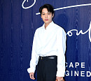 [BZ포토] 엑소 카이, 신입사원 느낌 물씬~