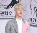[BZ포토] 이기광, 신인 그룹 '하이라이트'예요~