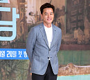[BZ포토] 이서진, 멋드러진 수트 자태