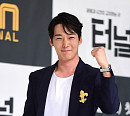 [BZ포토] 최진혁, '터널' 파이팅!