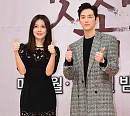 [BZ포토] 이보영-권율, '귓속말' 엄지 척!
