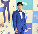 [BZ포토] 최민용, 아무나 소화 못하는 새파란 수트 자태