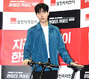 [BZ포토] 류준열, 함께 한강가고 싶은 비주얼