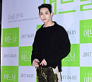 [BZ포토] 이수혁만이 소화 가능한 바지