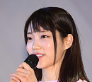 [BZ포토] 다이아 주은, 새 멤버의 복숭아빛 두 뺨