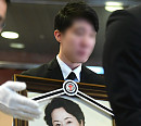 [BZ포토] 故 김영애, 눈물 속 발인식