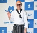 [BZ포토] 홍석천, 쉐프복이 잘 어울리죠?