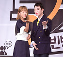 [BZ포토] 홍진영-블락비 피오, 꽁냥꽁냥 케미