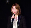 [BZ포토] 샤넌, 다이아 쇼케이스 MC 맡았어요~