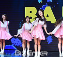 [BZ포토] 다이아, 스커트 펄럭이며~