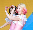[BZ포토] 다이아 예빈, 사랑을 드려요~