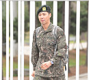 [BZ포토] 유노윤호, 오랜만에 취재진 만나 긴장돼요~