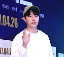 [BZ포토] 류준열, 모자도 잘 어울리죠?