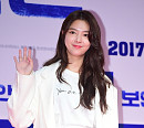 [BZ포토] 엄현경, 하의실종 패션 어때요?