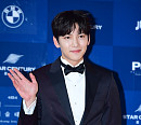 [BZ포토] 지창욱, 손인사에 女心 흔들~