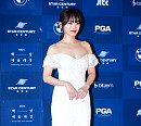 [BZ포토] 천우희, 조명 필요없는 드레스 자태