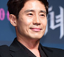 [BZ포토] 신하균, 커피처럼 부드러운 미소