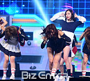 [BZ포토] 트와이스, 머리를 흔들흔들~