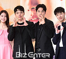 [BZ포토] 공승연-여진구-김강우-이기광, '써클' 사랑해주세요
