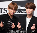 [BZ포토] 방탄소년단 뷔-슈가, 하트에 사르르~