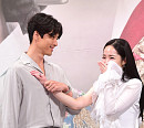 [BZ포토] 이동건-박민영, 이 안에 '조윤희' 있다