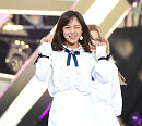 [BZ포토] 구구단 세정, 상암벌 들썩이게 한 과즙 윙크